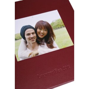 Álbum de fotos HNFD KOLARA burdeos 30x30 cm con su foto + texto 100 páginas blancas