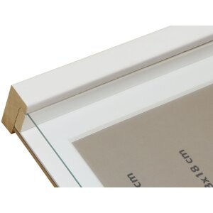 Marco con paspartú madera blanca 13,0 x18,0 cm;10,0 x15,0 cm S223K