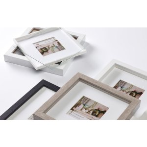 Marco de madera Walther 3D Estocolmo gris 20x20 cm con Passepartout 15x15 cm