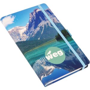 Cuaderno en blanco En las montañas de la carretera