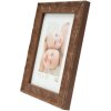 S46HF3 Marco de madera marrón con superficie ondulada 24x30 cm