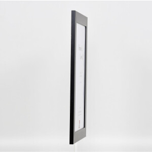 Efecto marco de madera maciza perfil 30 negro 21x29,7 cm cristal de museo