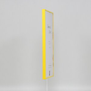 Marco de plástico efecto Art amarillo 20x28 cm cristal de museo