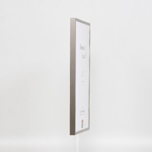Marco de fotos de aluminio Effect Serie 2 Vidrio Museo Gris Brushed 62x93 cm