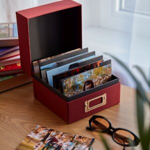 HNFD Caja de fotos de lino Sawala 700 fotos 10x15 cm con separadores Lino gris