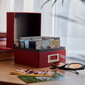 HNFD Caja de fotos de lino Sawala 700 fotos 10x15 cm con separadores Lino blanco