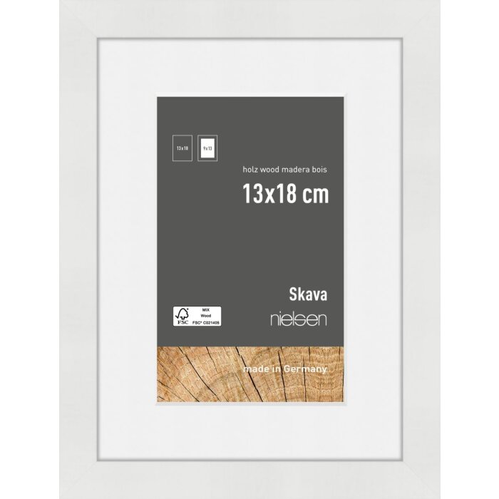 Marco de madera Nielsen Skava Blanco 13x18 cm con Passepartout 9x13 cm