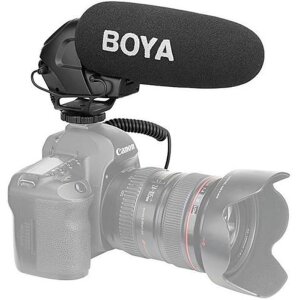 Boya BY-BM3031 Micrófono direccional de condensador negro con accesorios