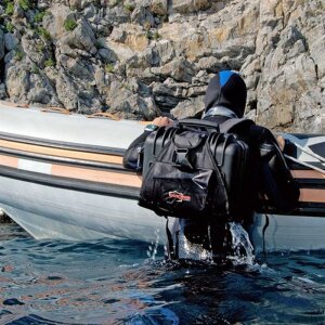 Explorer Cases 2209.B Maleta de transporte negra con espuma 220x160x95mm