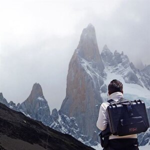 Explorer Cases 4820HL.B Maleta de transporte con espuma negra 480x370x205 mm