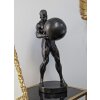 Estatua Mauro Ferretti Atlas 18,5x20,5x43,5 cm negro