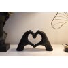 Escultura "Manos Enamoradas" Poliresina Negra 25x7,5x13,5 cm Figura Decorativa Moderna