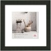 Marco de madera Walther HOME 30x30 cm negro con passepartout 18x18 cm