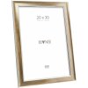 Marco de fotos Deknudt S244 bronce 20x30 cm con listón biselado y fondo MDF