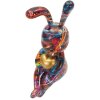 Figura decorativa Coniglietto Psyco – Conejo multicolor de poliresina, 23 cm