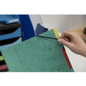 Organizador de cartón Manila 400g grapado con 7 compartimentos y banda elástica, para formato DIN A4 colores surtidos