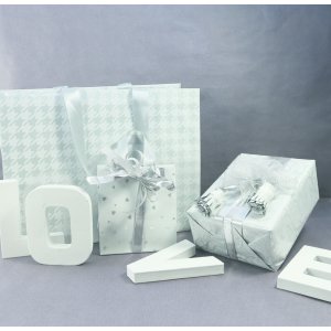 Papel de regalo Premium, 2x0,70m, 80g blanco