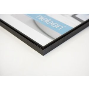 Marco de aluminio Nielsen Classic 50x60 cm negro anodizado